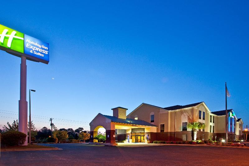 Holiday Inn Express & Suites Milton East I-10, An Ihg Hotel Dış mekan fotoğraf